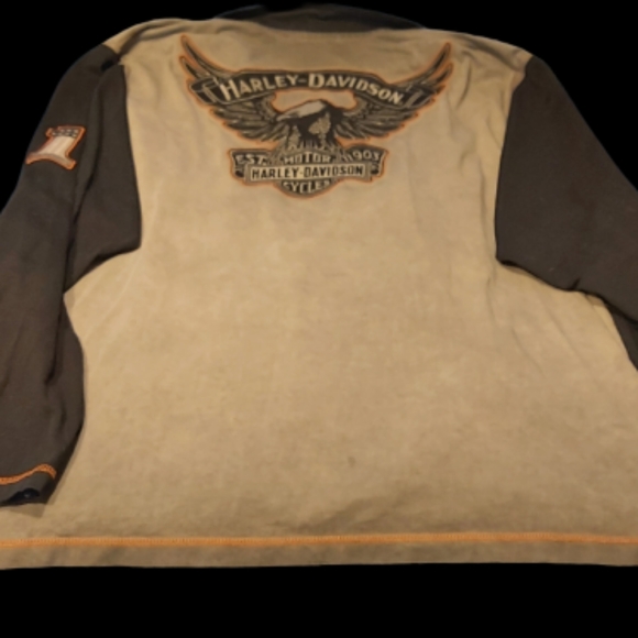 Harley Davidson - Picture 2 of 3
